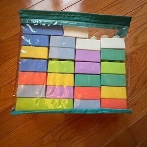 Silicone baby building blocks